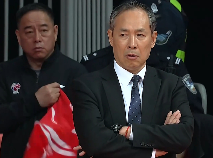 北京男篮逆境取胜许利民：连续赢强队后终破局