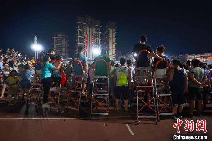 贵州榕江“村超”燃动民族风情引爆乡村足球热