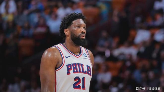 费城76人全员爆发力克魔术锁定季后赛席位 四大