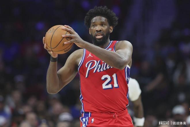 费城76人全员爆发力克魔术锁定季后赛席位 四大